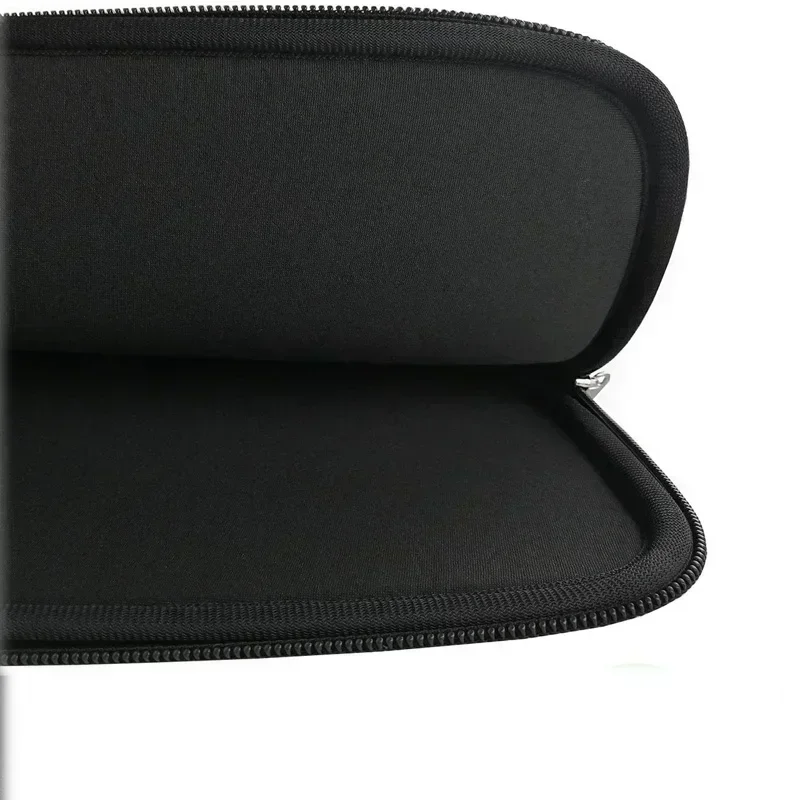 Custodia morbida per Laptop di - Laptop Accessories And Gadgets recensione e prezzo