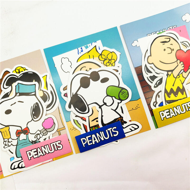 Adesivi Impermeabili di Snoopy - Laptop Accessories To Gift recensione e prezzo
